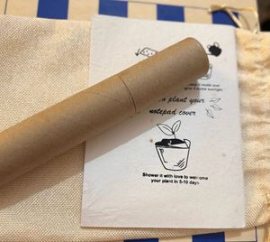 Giftable book And pencils