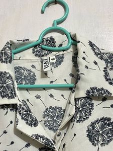 Zara Oversize Crop Shirt Size 34-36