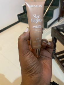 Revlon Skin Lights face Glow Illuminator 300