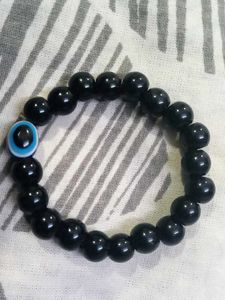 Black Beaded Bracelet