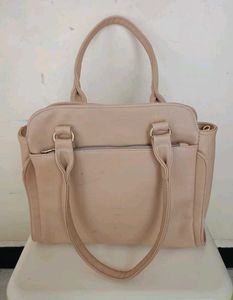 Elegant Handbag spacious with four Compartments