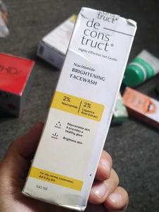 Deconstruct Brightening Facewash