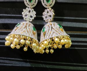 ONE GRAM GOLD White Stones Buttas..