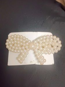 Pearl Bead Hair Clip
