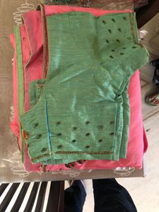 Booti border saree for women with blouse