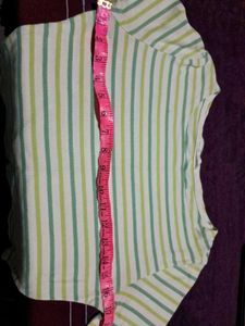 Lime Green And Creamy White Tope