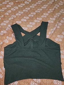 It&#39;s  Cross Crop Top