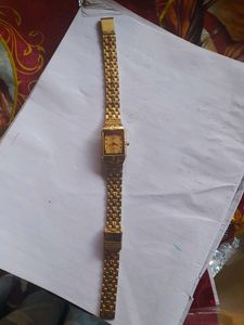 Citizen Golden Watch Not Working