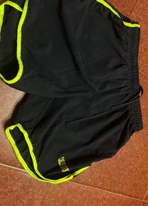 Combo Blue New York Shorts
