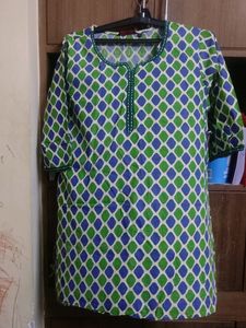 Short Kurti