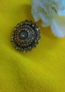 Sparkling Statement Ring