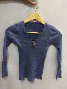 knitwear top