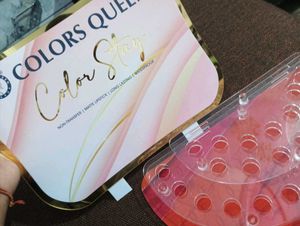 Colors Queen Lipstick Display