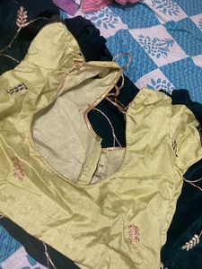 Beautiful Saree With Designer Blouse