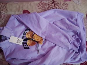 Purple 💜 Colour Hoodie For Women..