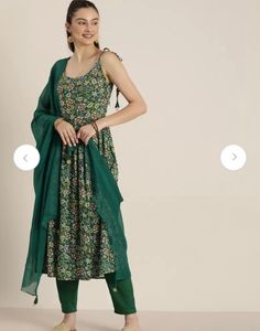 Green Pleated Kurta With Trouser &amp; Dupatta 💚