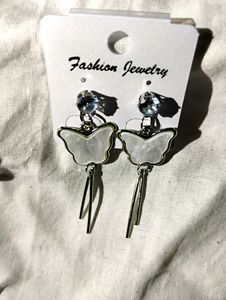 Stunning Earing