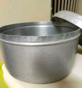 Aluminum Container 3 yrs old used