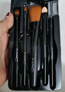 MAC Brush Set
