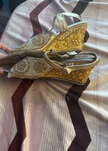 Heels Sandals (Buy One Get Another Free