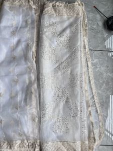 Elegant White & Silver Dupatta