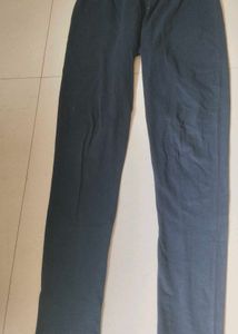 Basic Blackish Blue Leggings From Zudio