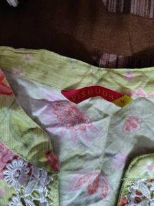 Vishudh Floral Lace Work Kurta Set