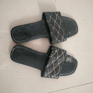 Flats Sandals