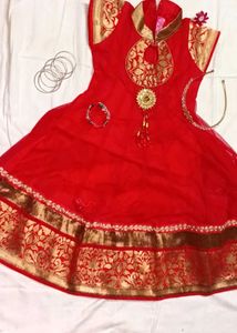 🎀Red & Gold Festive Anarkali🎀