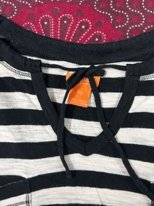 Black And White Stripted Top