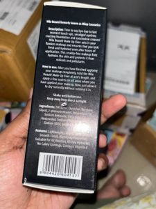 Mila Beauty Compact And Makeup Fixer