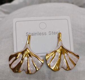✨✨Leaf Drop anti tarnish ✨✨Earrings