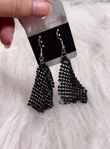 Divine Elegance Jet Black - Chain Earrings