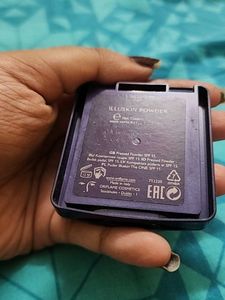 The One Illuskin Powder