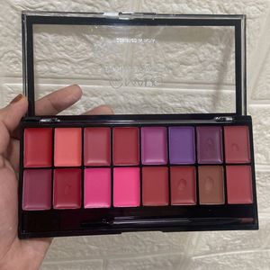 Mars Infinity Lip Palette
