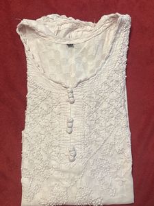 Elegant Embroidered Kurti