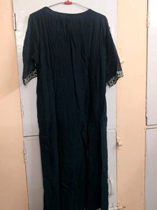 Elegant Black Kurta with Embroidery