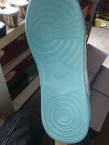 Oggy Ke New Shoes