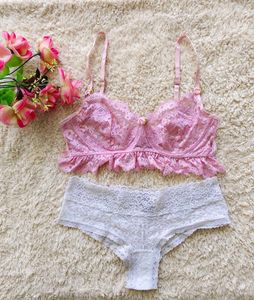 Victoria's secret : Lace lingerie set