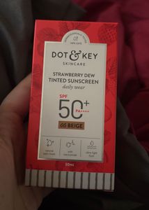 Dot & Key Sunscreen SPF 50