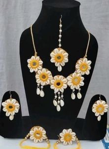 Flower Haldi Jewellery