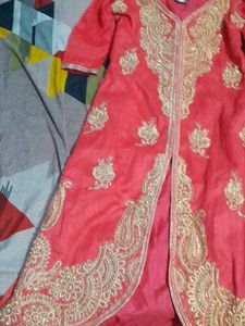 Red &amp; Gold Embroidered Salwar Kameez