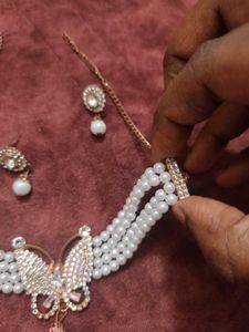 Pearl Butterfly Necklace Set