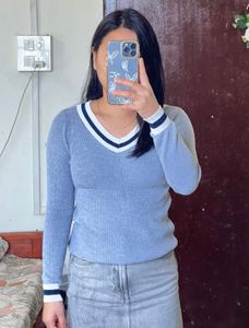 Blue V-Neck Long Sleeve Top