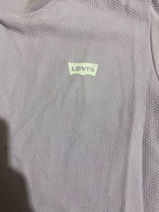 Authentic Levis Tshirt