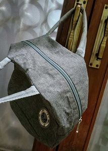 Combo Of Two Bags At Rs 150