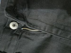 Black Jeans