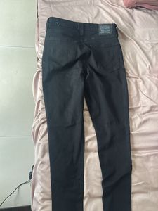Levi&#39;s Black Jeans