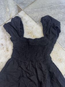 🔈Black Shirred Mini Dress🔈