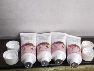 Mamaearth Multani Mitti Face Wash Pack Of 4